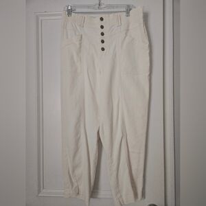 Knox Rose High-Waisted Cream jogger Pants with Button Detail